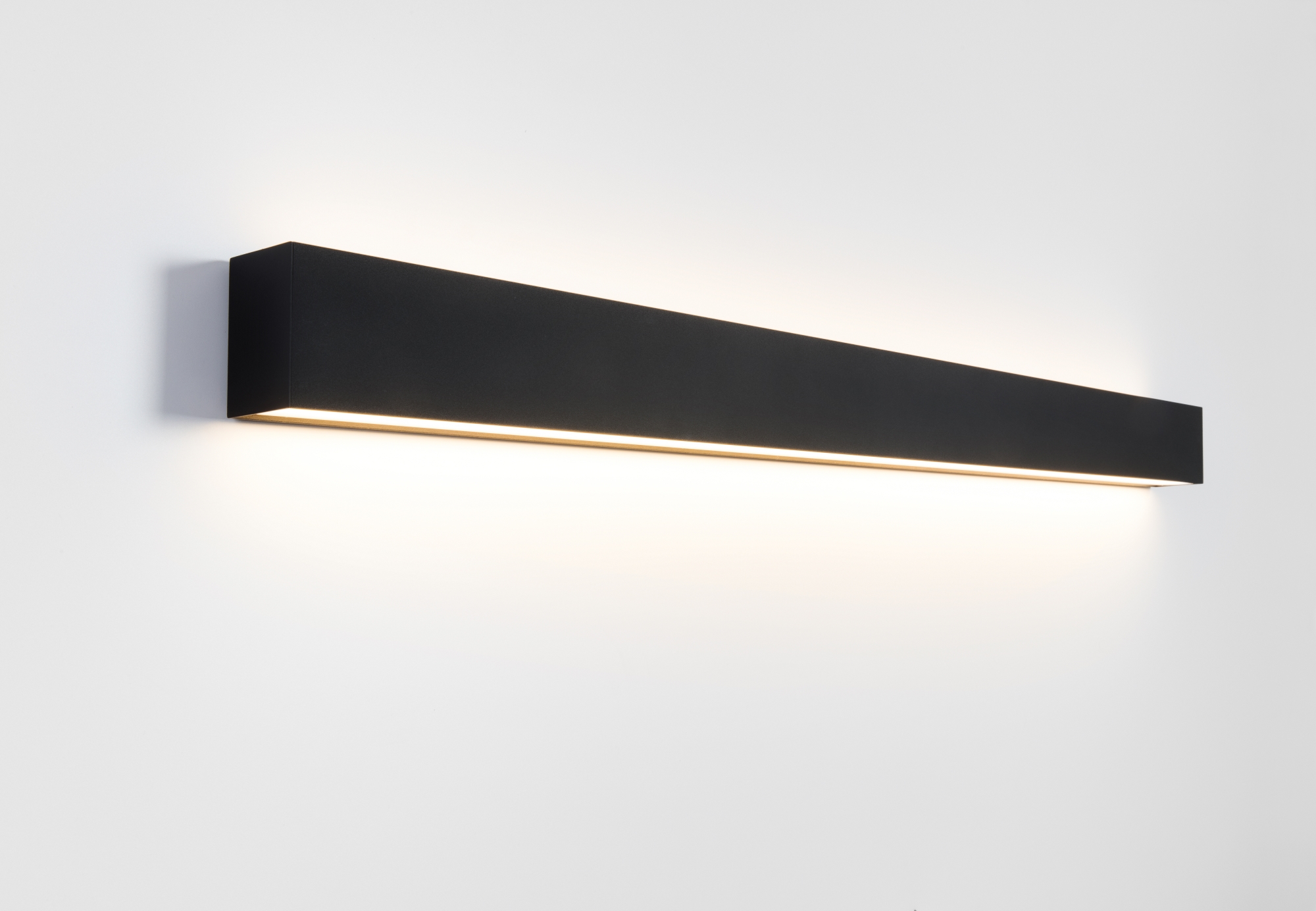 Освещение 50. K72 by Modular Lighting. Lightcomb - модульный светильник. Светильник SLD 26p 40k3744 40 113070 Bronze. Modular Lighting 127810.